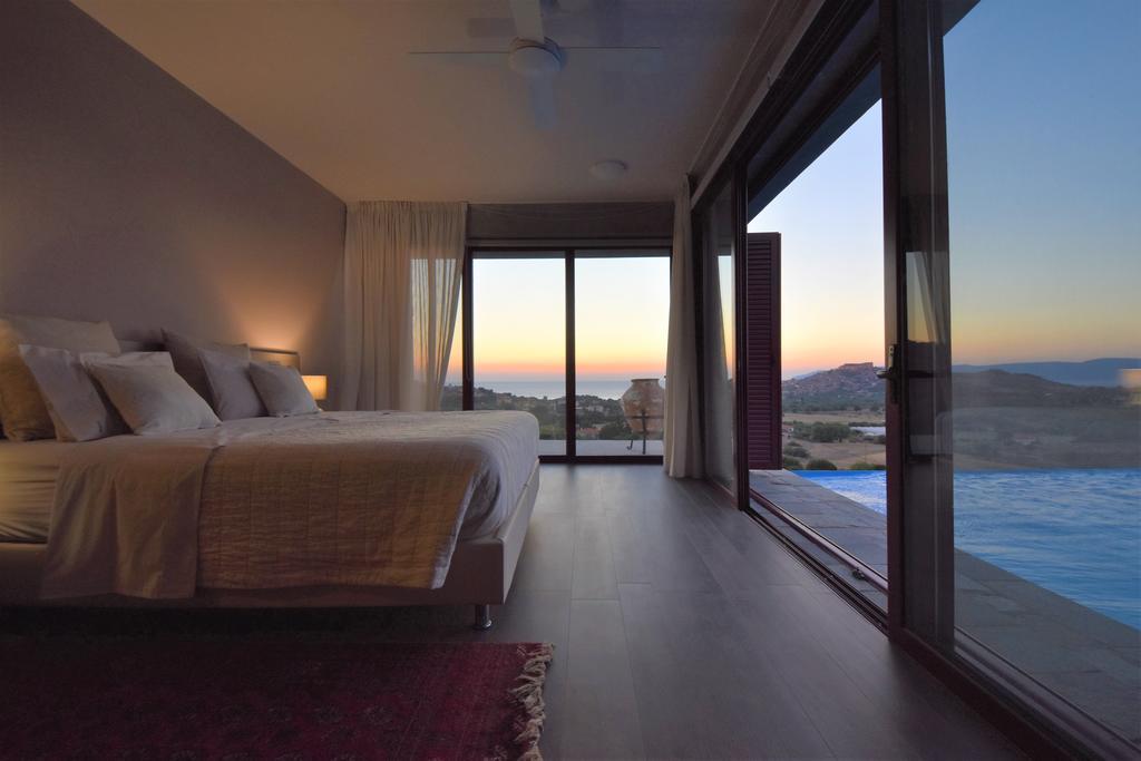Villa Molivos Views 미팀나 외부 사진