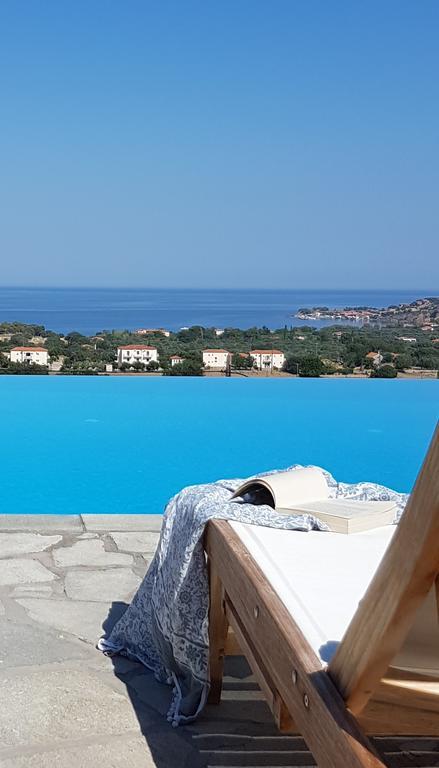 Villa Molivos Views 미팀나 외부 사진